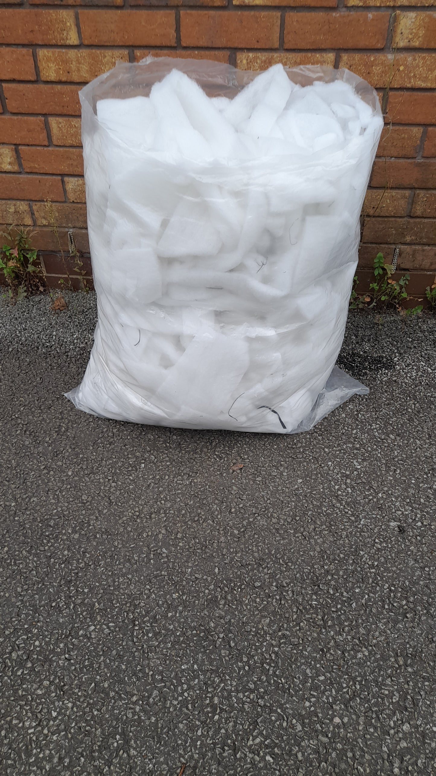 Polyester Wadding Remnants. 1kg bags suitable for Crafters